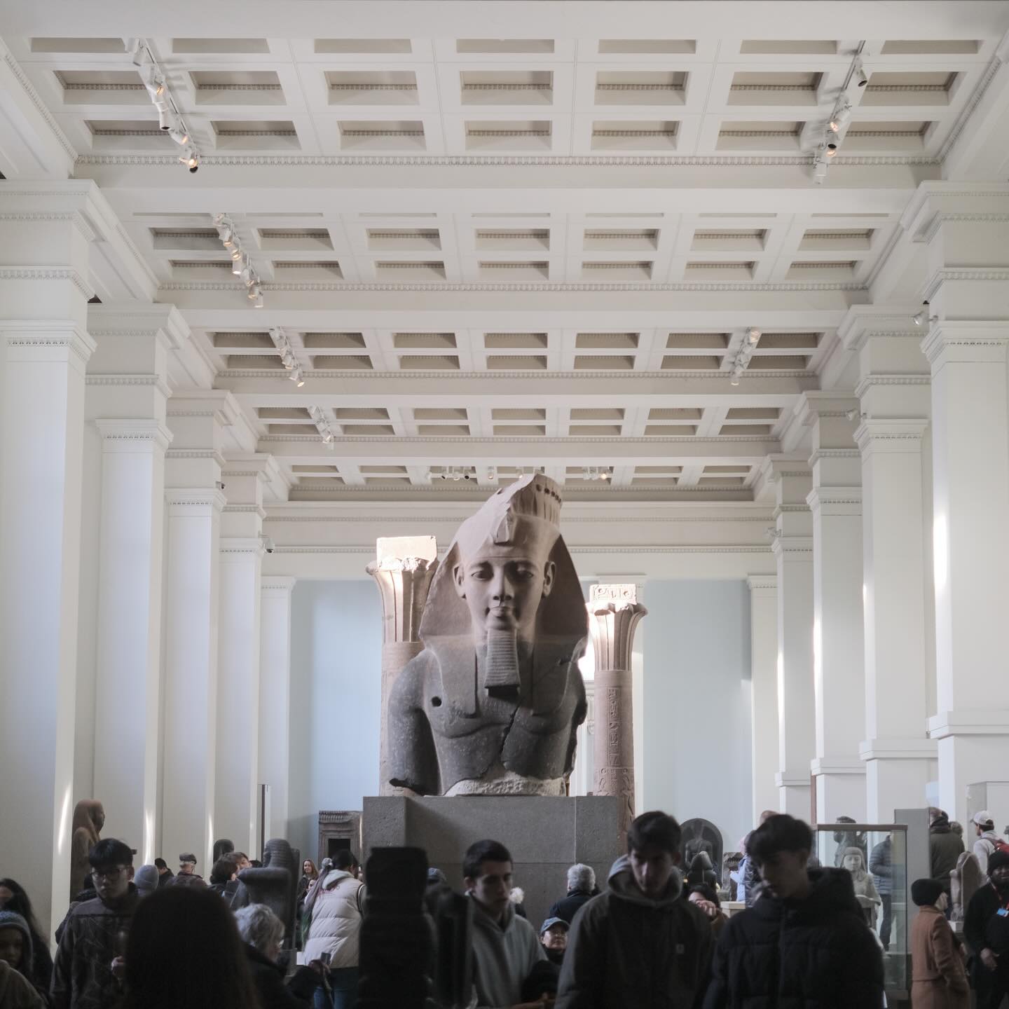 si eres lista, robar da museos