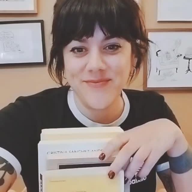 Estos son los 4 básicos que @flavitabanana cree que debería tener en mi librería. ¿Qué os parecen? Los pido ya!! #librer