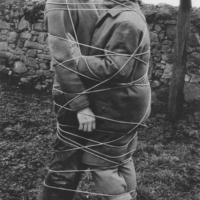 “Forced Symbiosis” Milan Knížák - 1977
#fluxus #performanceart #MilanKnížák #force #symbiosis