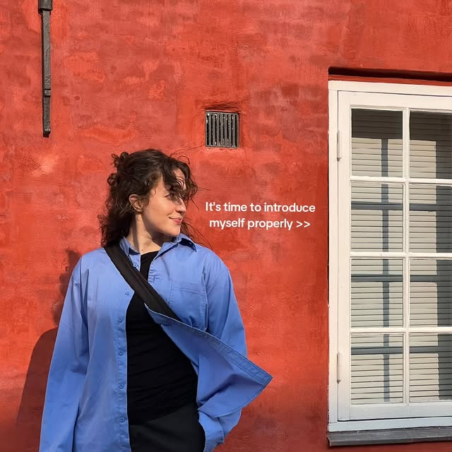 Get to know me!
~ interior, furniture design and bits of my life✨️🦾🌱🫶
.
.
.
.
.

#homeinspo #gettoknowme #interiordes