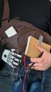 My kinda designer bag with @werable.co 🦾📏 [ad]
I'm a big fan of functional and good looking design 

The highlights: 
