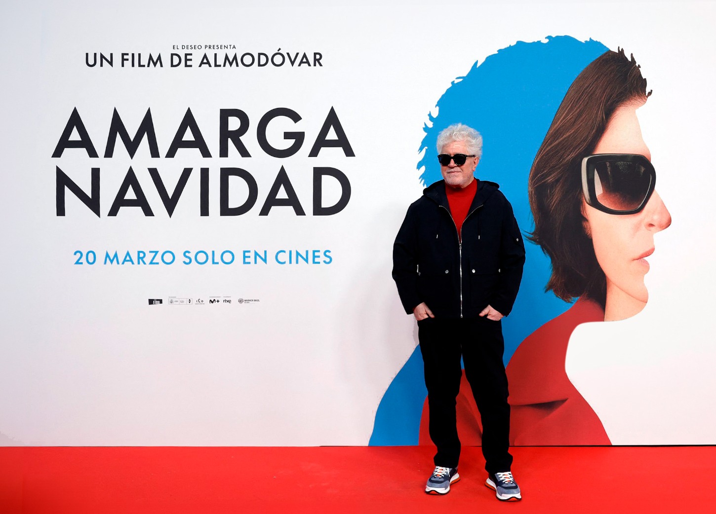 HOY gran estreno de la nueva película de Pedro Almodóvar. AMARGA NAVIDAD @amarga_navidad @eldeseo_ #pedroalmodovar Con B